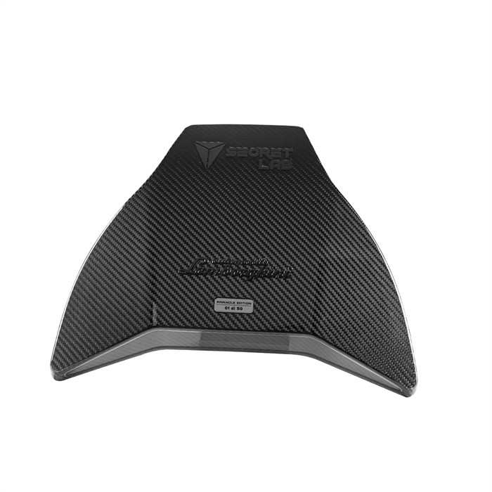 Κατασκευαστής ανταλλακτικών αυτοκινήτων από ίνες άνθρακα